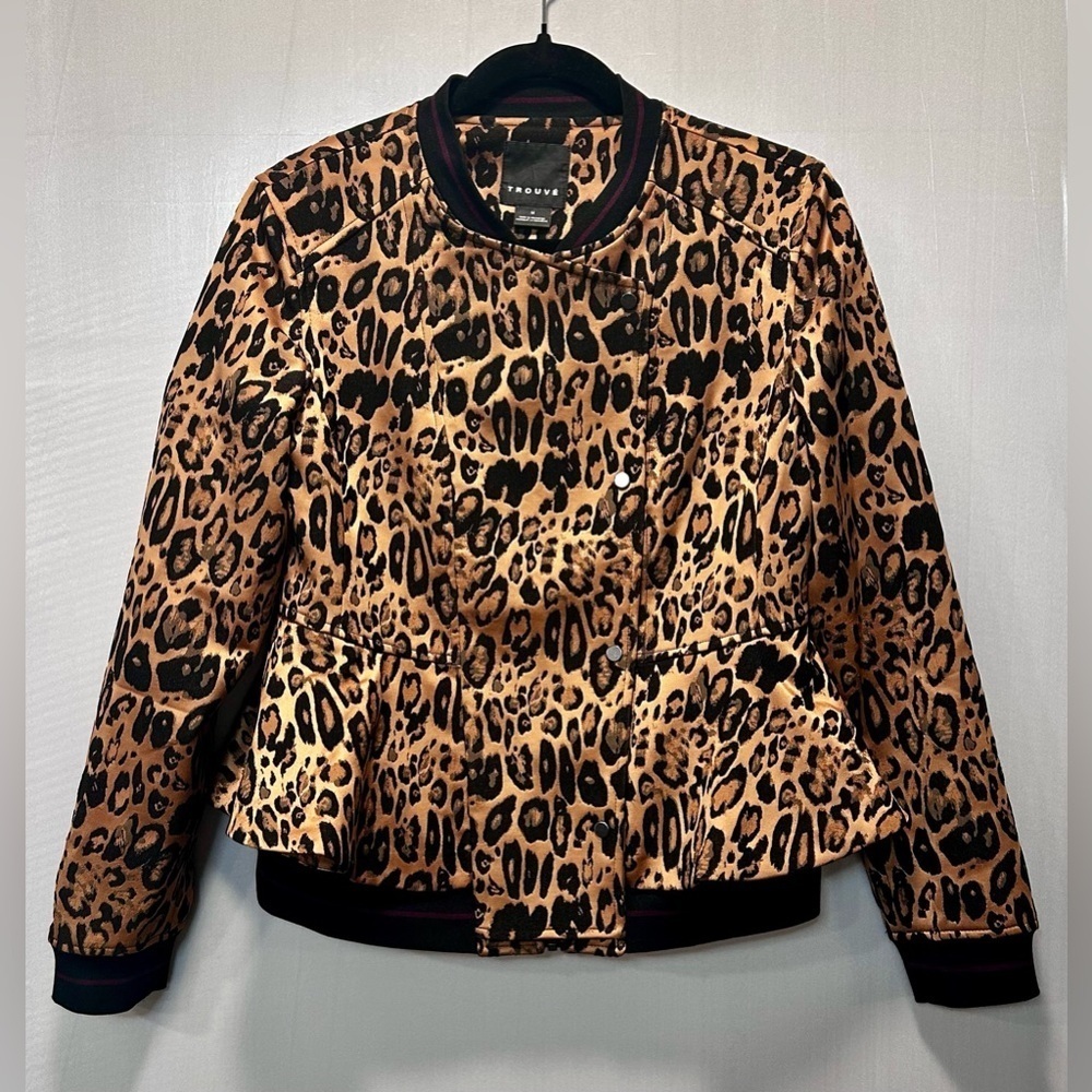 Trouve Women’s Leopard Print Diva Y2K-Glam Bomber Jacket Peplum Hem Size M